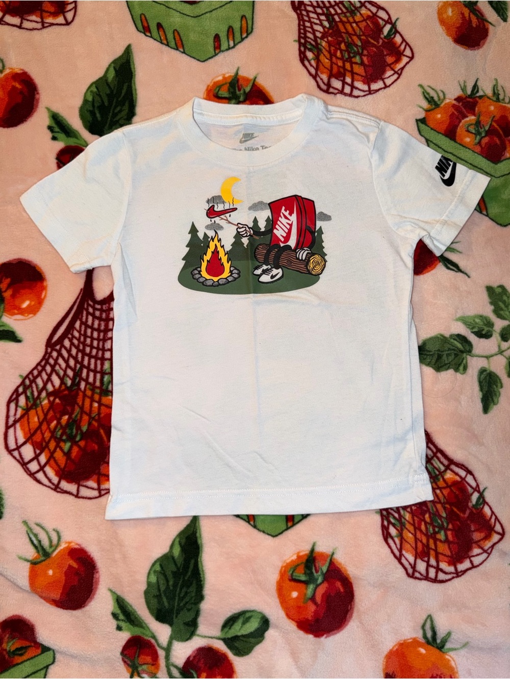 Nike Little Kids Boxy Campfire Tee Toddler 4 4t Camping T-Shirt White